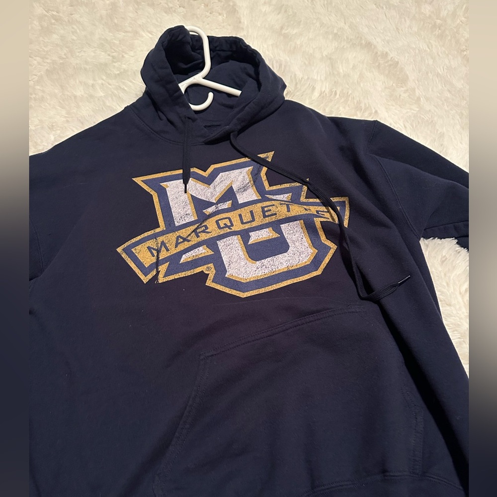 Marquette hoodie